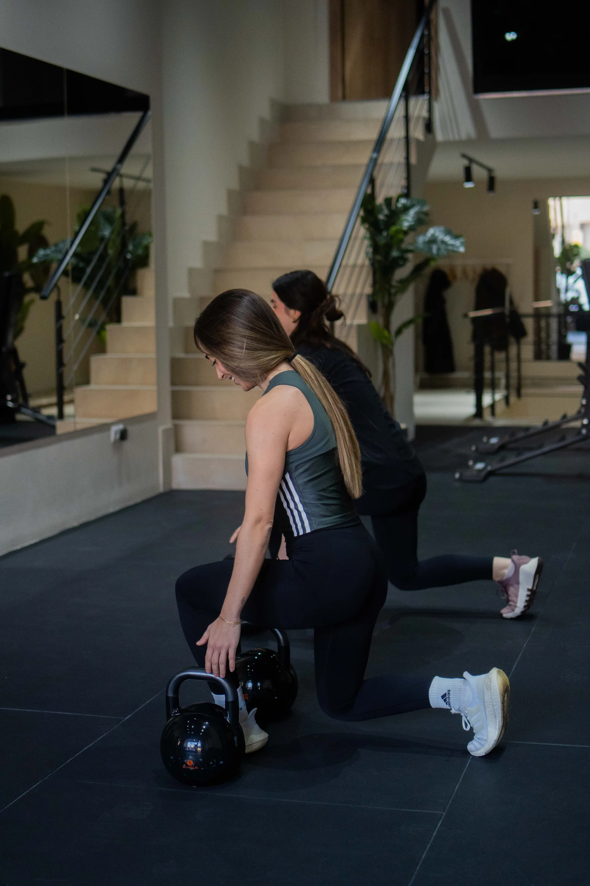 ¿Gimnasio o entrenador personal? Qué elegir en Zaragoza según tu objetivo